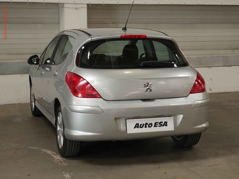 Peugeot 308 (2007) 1.6i, AC - fotka 4 z 15