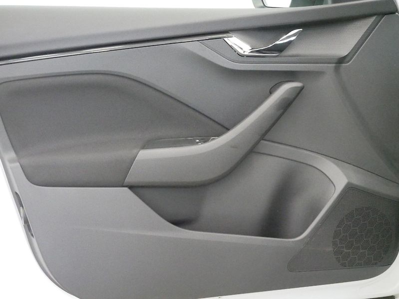 Škoda Kamiq - fotka 12 z 31
