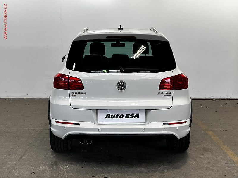 Volkswagen Tiguan (2013) 2.0TDi 4x4, R-Line, DSG - fotka 5 z 21