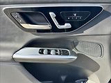 Mercedes-Benz GLC 300 4MATIC AMG linie - náhled 12