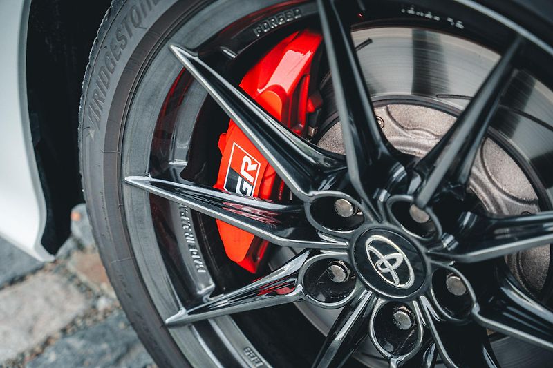 Toyota Yaris (2021) GR PERFORMANCE 4x4 1 MAJITEL  - fotka 56 z 59