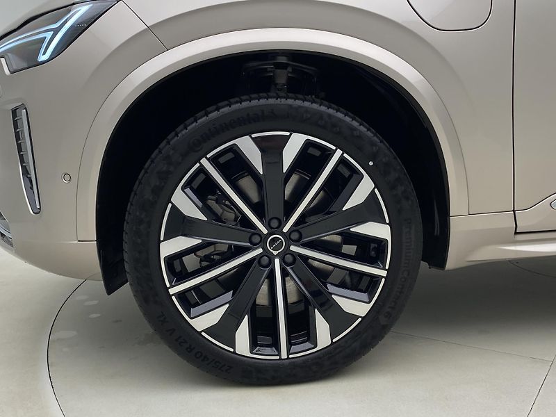 Volvo XC90 (2026) T8 AWD Plug-in BRIGHT PLUS 7m - fotka 18 z 71