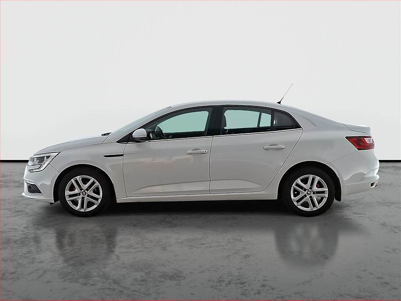 Renault Mégane (2017) 1.6 SCe, Tempomat - fotka 3 z 17