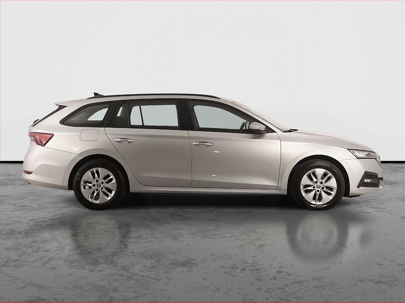 Škoda Octavia (2023) Ambition 2.0 TDI, ČR,1.maj - fotka 6 z 24