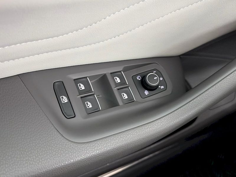 Volkswagen Arteon (2024) Elegance 2.0 TDI 147kW 4Motion - fotka 32 z 41