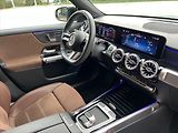 Mercedes-Benz GLB 2,0   220 4M AMG 1. maj - náhled 8