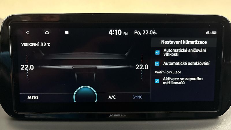 Hyundai Santa Fe 2.2 CRDI AUT 4x4 Smart - fotka 30 z 32