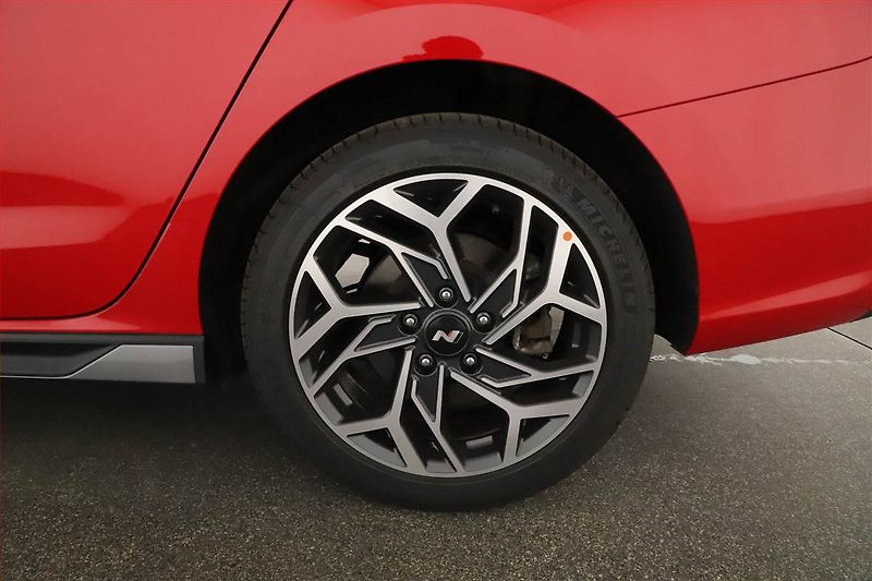 Hyundai i30 (2025) 1.0 T-GDI, N-LINE, KAMERA - fotka 16 z 16