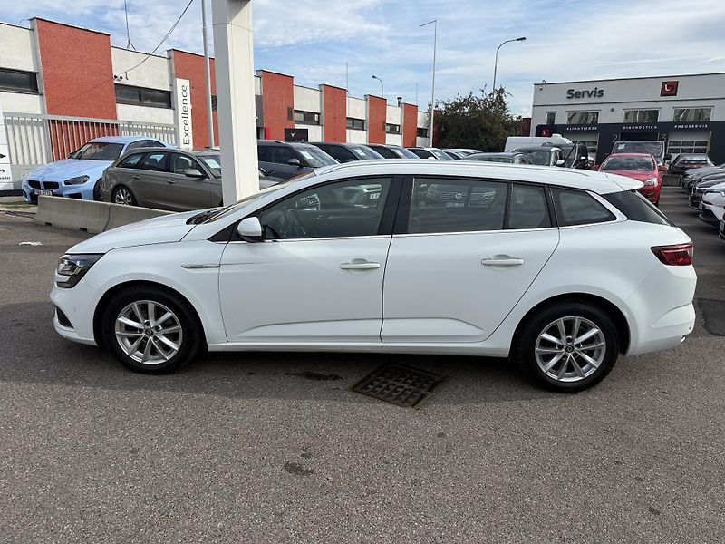 Renault Mégane 1.5 DCI 81kW - fotka 9 z 36
