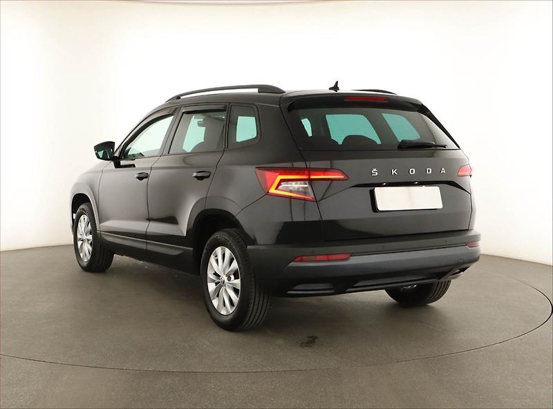 Škoda Karoq (2020) Ambition 1.0 TSI, Serv.kniha - fotka 4 z 13