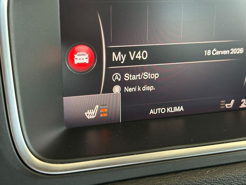 Volvo V40 2.0 D2 88kW, Full LED, NAVI - fotka 13 z 18