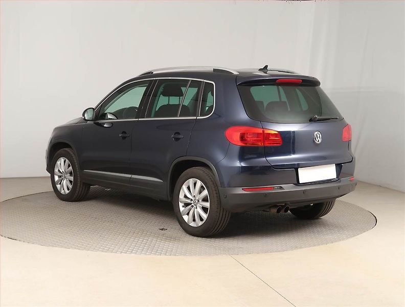Volkswagen Tiguan (2012) 2.0 TDI, 4X4, Serv.kniha - fotka 4 z 15