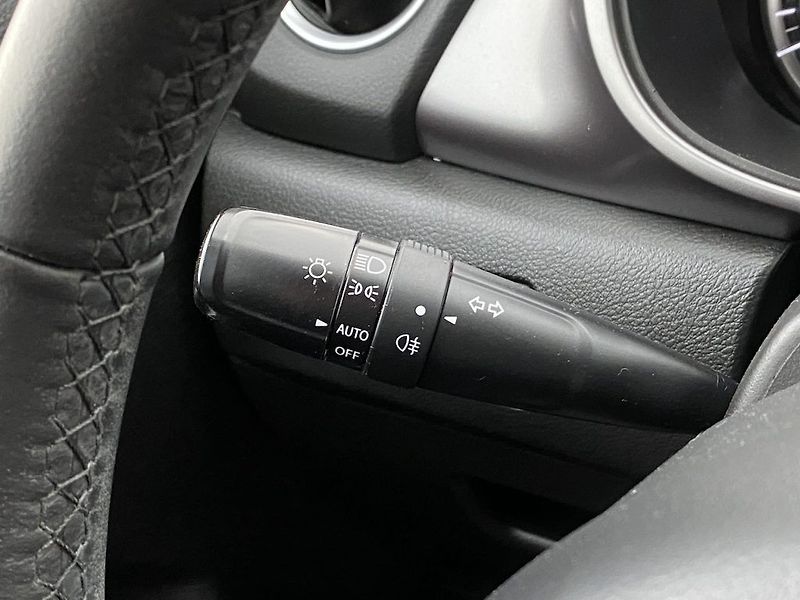 Suzuki Vitara 1.4iJET, ČR-1m, 4x4, Premium - fotka 17 z 33