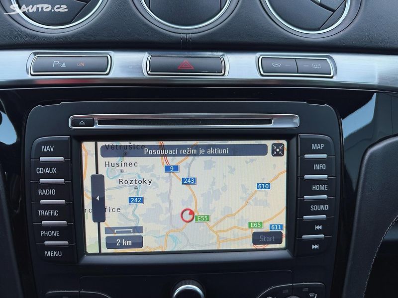 Ford S-MAX 2,2 TDCI 147kW 7míst - fotka 16 z 38