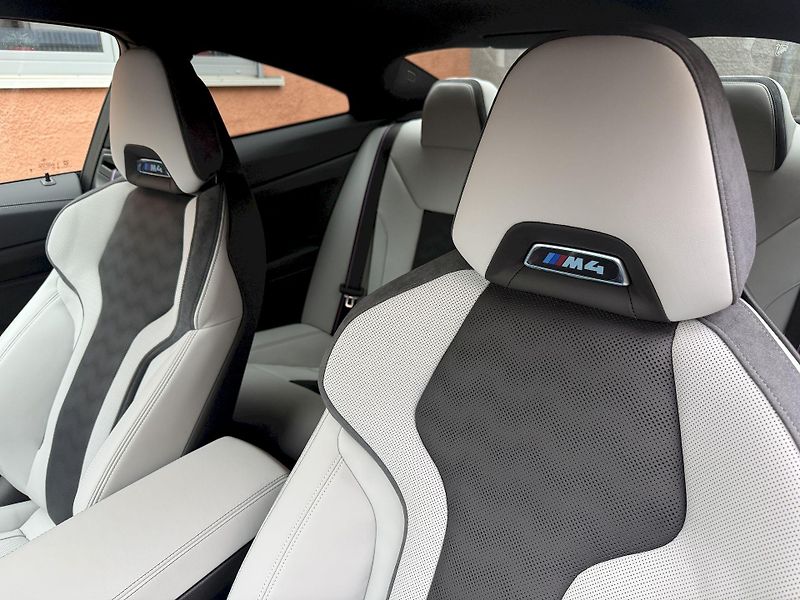 BMW M4 Competition xDrive FCL Indiv. - fotka 16 z 44