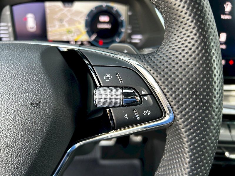 Škoda Octavia (2024) Combi 1.5 TSI e-TEC 110kW DSG - fotka 9 z 35