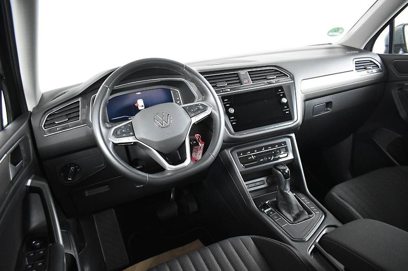 Volkswagen Tiguan Allspace (2025) 1.5TSI 110kW DSG,7míst,tažné - fotka 20 z 25