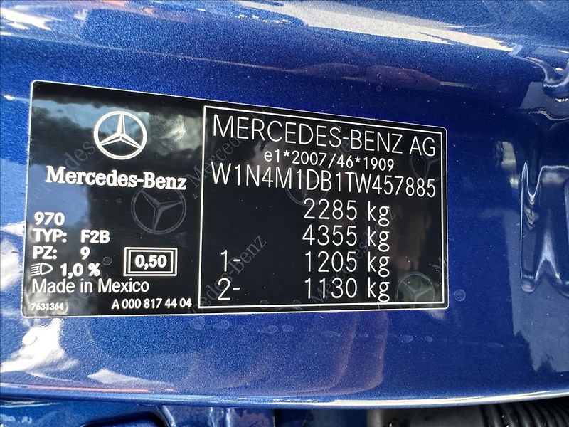 Mercedes-Benz GLB 200d 4MATIC AMG linie - fotka 14 z 14