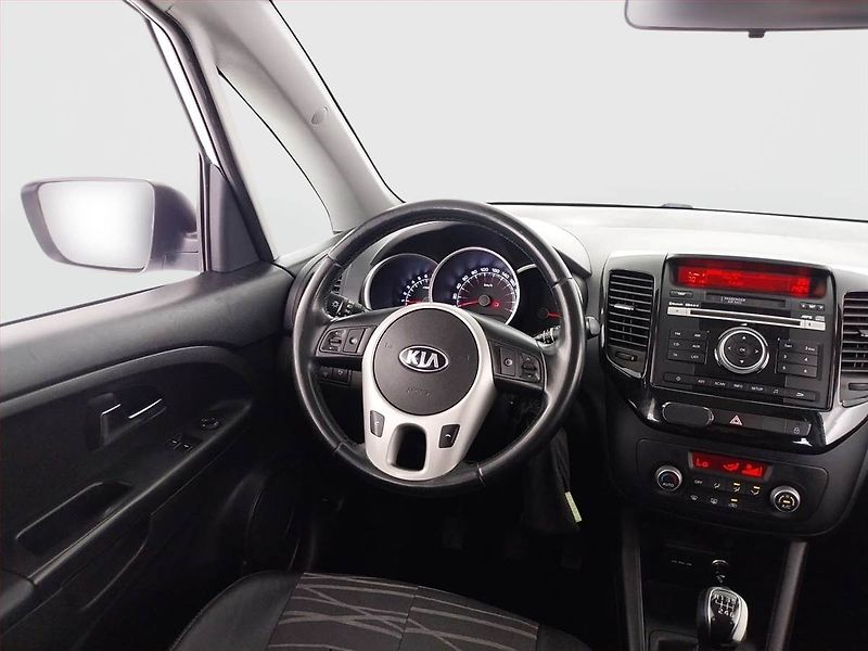 Kia Venga (2015) Exclusive 1.6 CVVT, ČR,1.maj - fotka 7 z 17