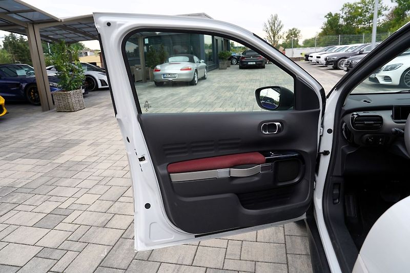 Citroën C4 1.6 BlueHDi, automat/Al./klima - fotka 14 z 36