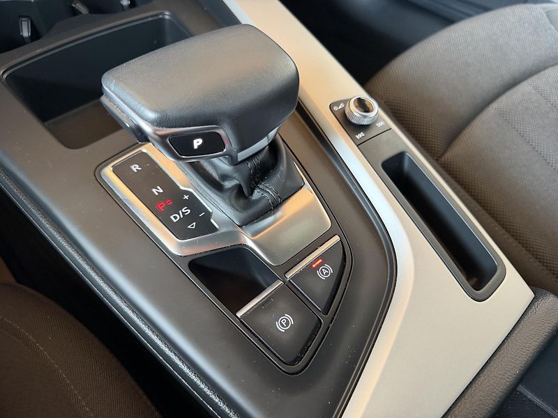 Audi A4 Allroad 2.0 40 TDI quattro S tronic - fotka 21 z 32