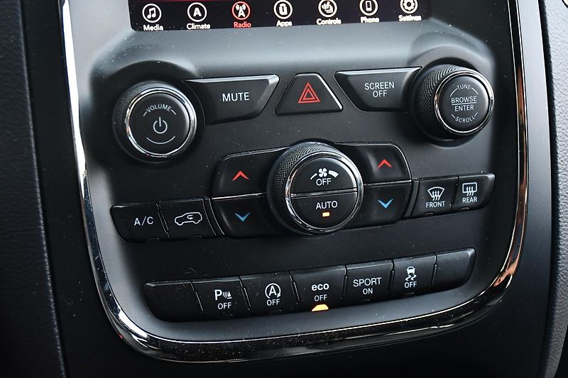 Dodge Durango 3.6L AWD V6 7.MÍST - fotka 33 z 55