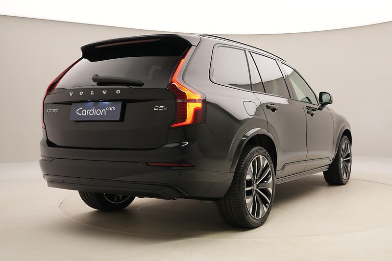 Volvo XC90 (2026) B5 AWD AUT DARK PLUS 7míst - fotka 12 z 70