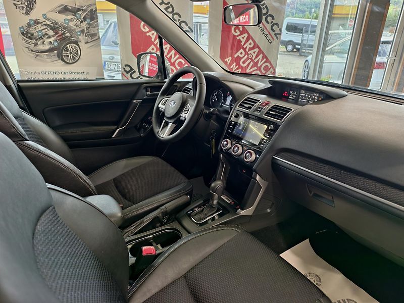 Subaru Forester 2.0 i 4x4, A/T, EXECUTIVE, DPH - fotka 8 z 26