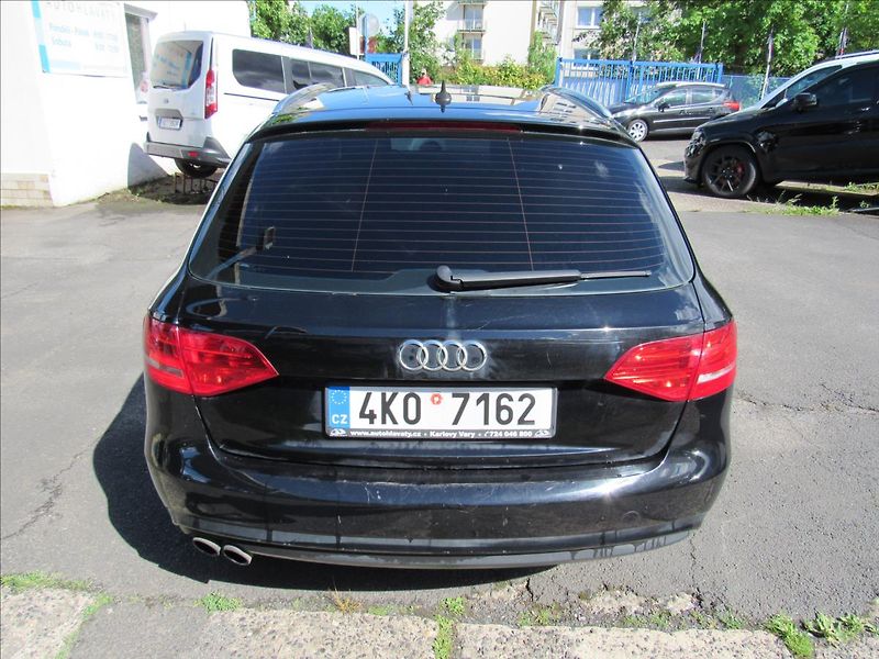 Audi A4 Avant 2,0 TDi 110kW - fotka 5 z 31