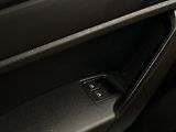 Volkswagen Caddy (2016) 2.0 TDI WEBASTO  - náhled 11