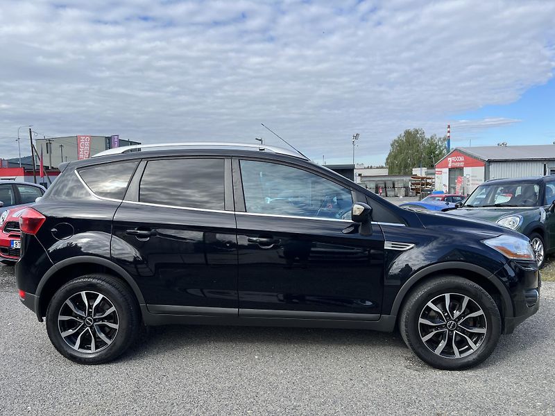 Ford Kuga 2.0TDCi 4x4 TEMPOMAT KLIMA ALU - fotka 8 z 40
