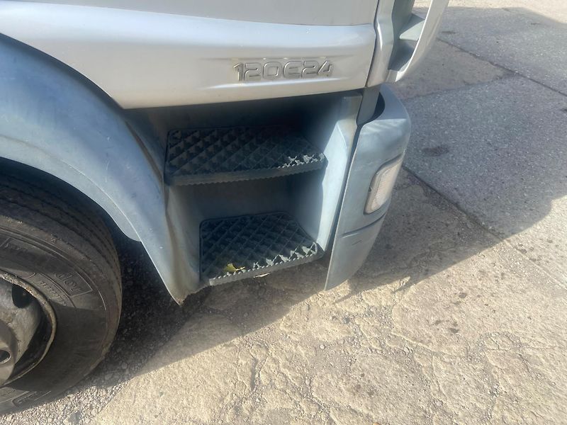 Iveco Eurocargo (2004) 120E24, Euro 3, plachta - fotka 11 z 19