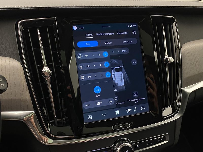 Volvo V90 CC B5 AWD ULTIMATE REZERVACE - fotka 43 z 68