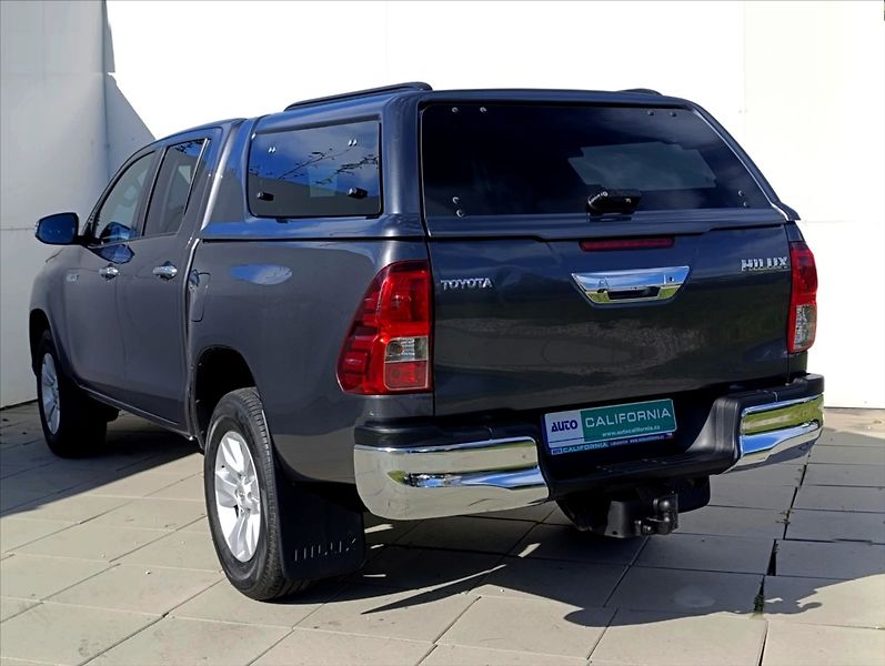 Toyota Hilux 2,4 D-4D Kamera Tažné 1maj. ČR - fotka 10 z 43