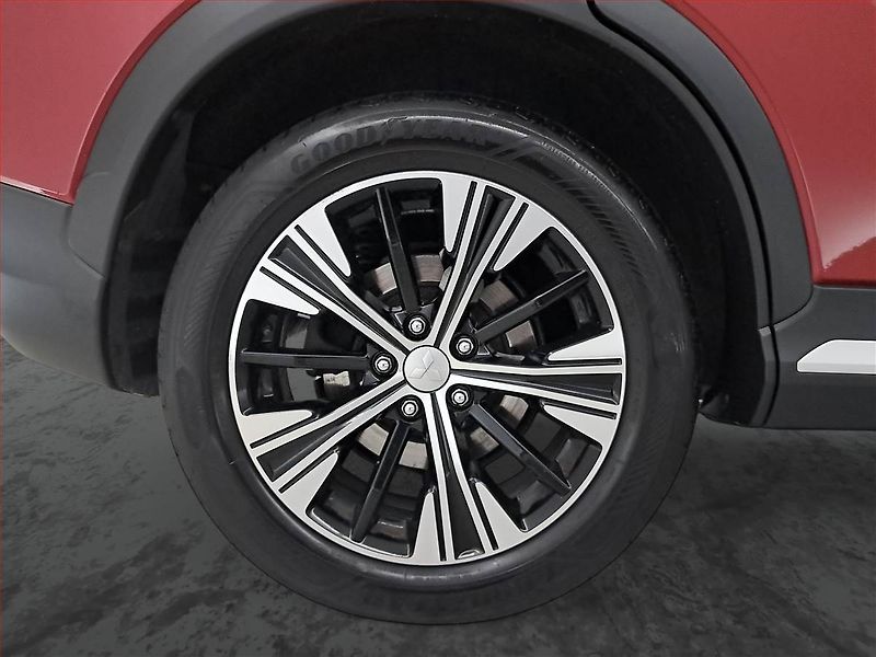 Mitsubishi Eclipse Cross (2018) Intense 1.5 T-MIVEC, 4X4 - fotka 15 z 18
