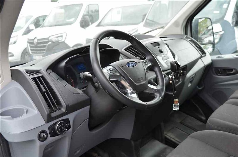 Ford Transit (2015) 2,2 D - fotka 14 z 20