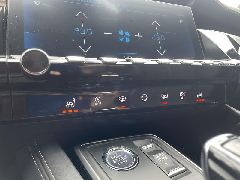 Peugeot 508 GT 1.6 PT 133 kW - fotka 13 z 33