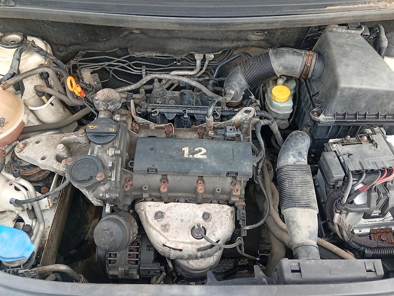 Škoda Praktik 1.2 HTP, 51kW, tažné, nová STK - fotka 18 z 18