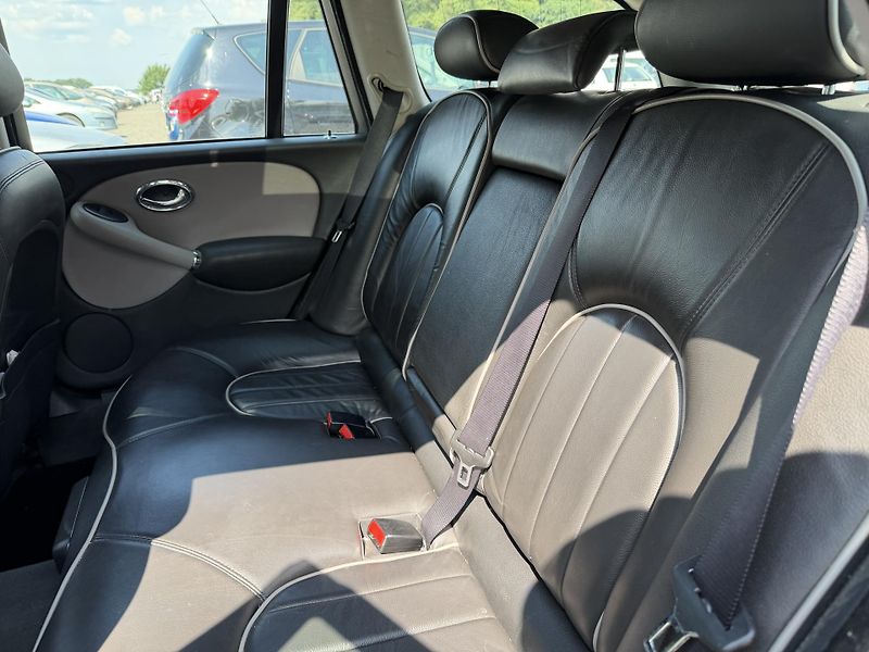 Rover 75 2.0i - fotka 12 z 23