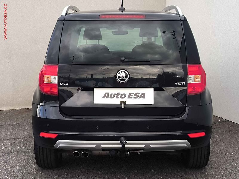 Škoda Yeti (2016) 2.0 TDi, Joy, AC, TZ, park - fotka 5 z 18