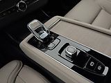 Volvo XC90 (2026) T8 AWD Plug-in DARK PLUS 7m - náhled 18