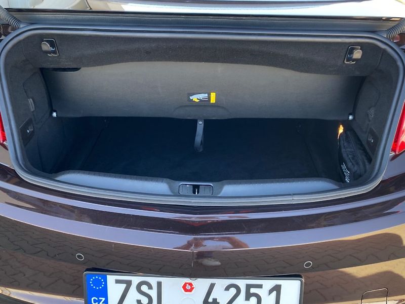 Opel Cascada (2015) 1,4TURBO(103kW)6-st.man Cosmo - fotka 9 z 36