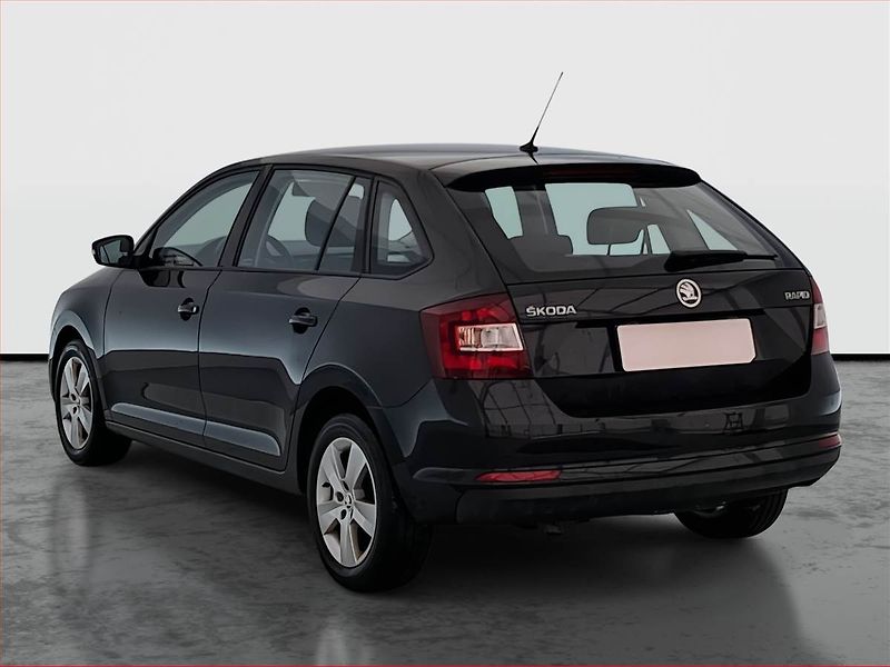Škoda Rapid (2018) Spaceback 1.0 TSI, Serv.kniha - fotka 4 z 17