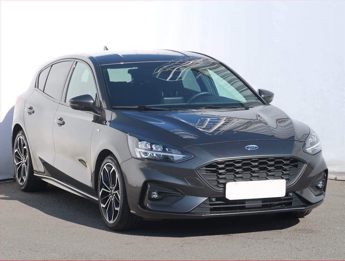 Ford Focus ST-Line 1.5 EcoBoost, Automat