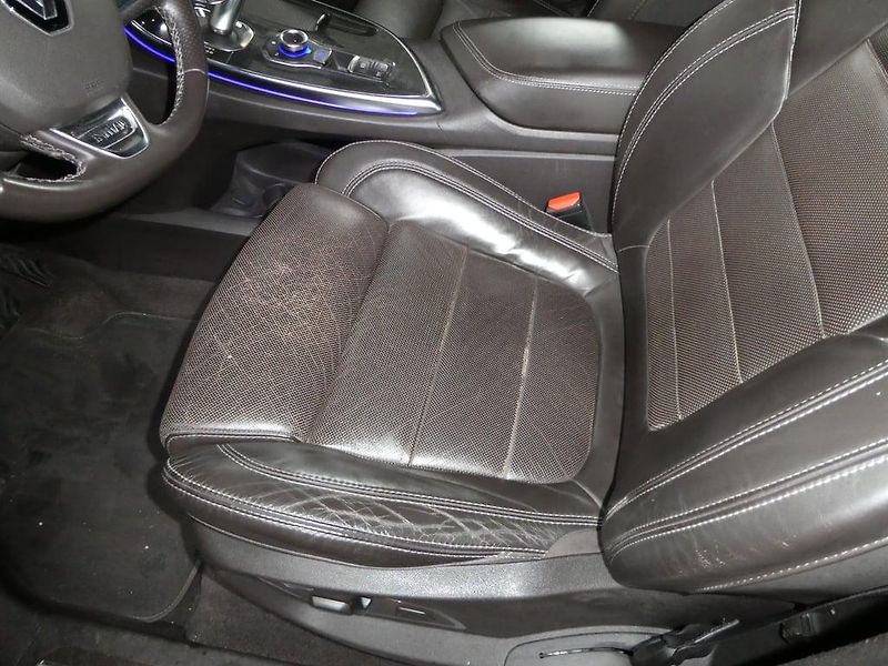 Renault Espace (2016) 1,6 dCi - Initiale Paris - fotka 8 z 9
