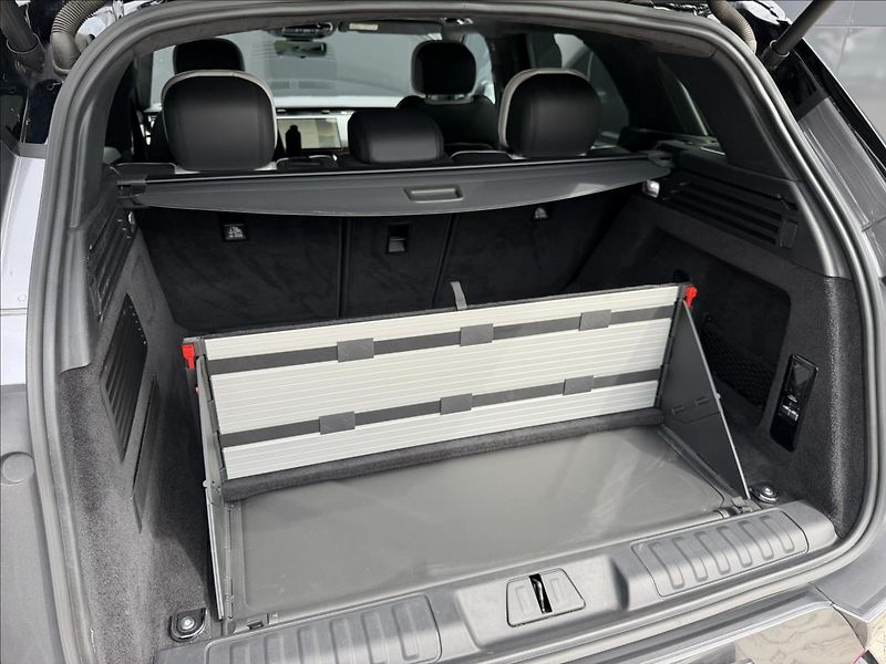 Land Rover Range Rover Sport 3,0 D350 Autobiography ČR DPH - fotka 15 z 53