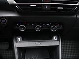 Citroën C4 X 1,2 PT 96kW CZ 1 Maj. Shine - náhled 22