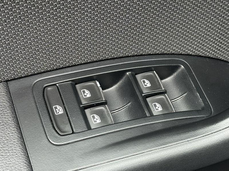Seat Ateca (2018) 1.4TSi DSG Xcellence, RZV - fotka 25 z 54