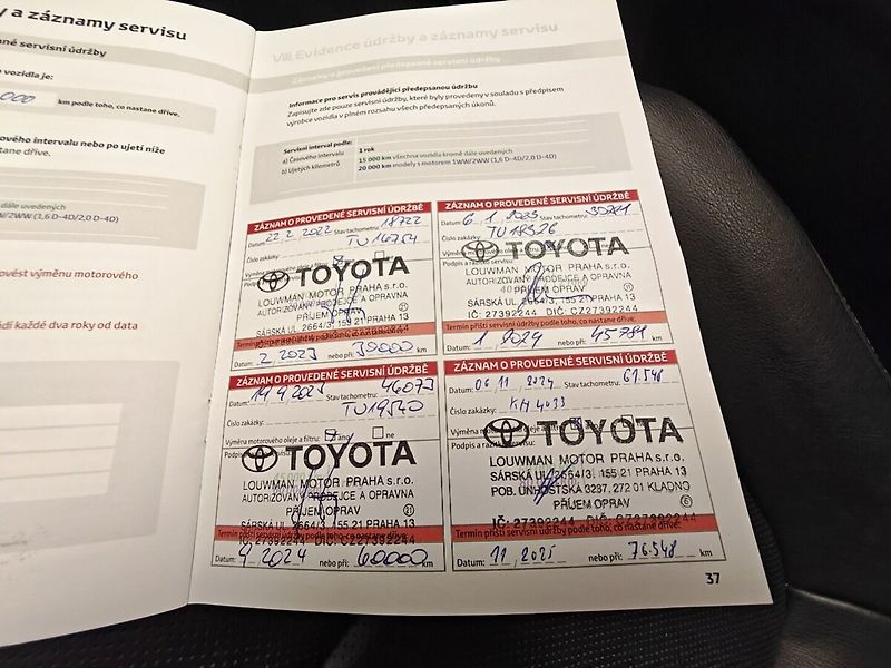 Toyota RAV4 Executiv, 4x4, Hybrid - fotka 40 z 43