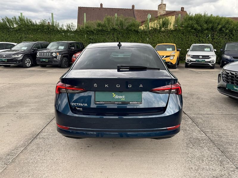 Škoda Octavia - fotka 12 z 16